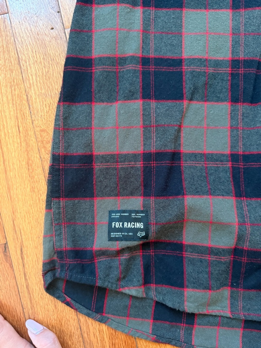 Men’s Fox Racing Button Up Flannel - Picture 3 of 4